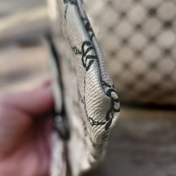 Elegant  Patterned White and Black Women's Bag Set - Picture 14 of 15